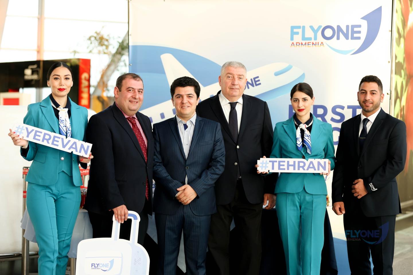 Flyone armenia ручная кладь. Flyone Armenia. Тегеран Ереван полёт. Fly one Armenia.